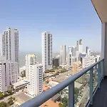 Lujoso Apto de 2 habitaciones en piso 23-Infinitum