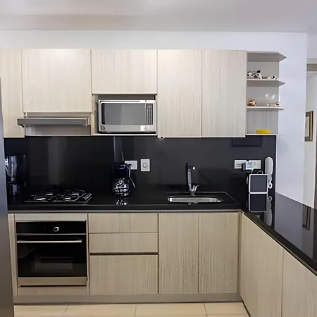 Apartamento Lujoso Apto De 2 En Piso 23-infinitum Cartagena